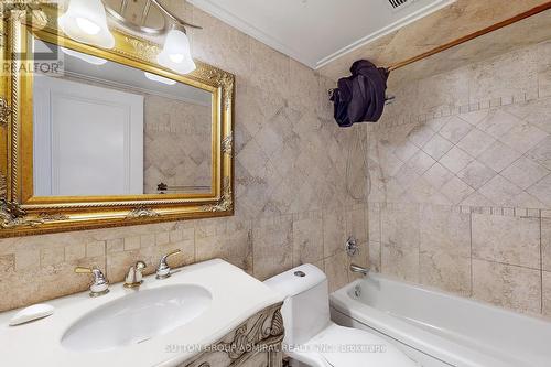 2301 - 135 Antibes Drive, Toronto, ON - Indoor Photo Showing Bathroom