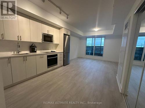 409 - 2545 Simcoe Street N, Oshawa, ON - Indoor Photo Showing Kitchen With Stainless Steel Kitchen