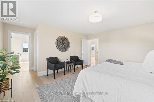 Lot 24 - 6140 Curlin Crescent, Niagara Falls, ON - Indoor Photo Showing Bedroom