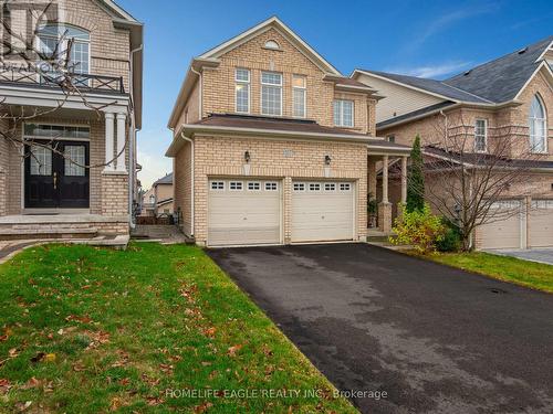 107 Herefordshire Crescent, Newmarket, ON - Outdoor With Facade