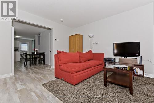 50 - 7768 Ascot Circle, Niagara Falls, ON - Indoor Photo Showing Living Room