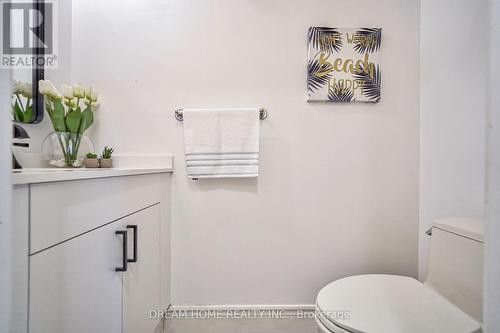 4066 Renfrew Crescent, Mississauga, ON - Indoor Photo Showing Bathroom