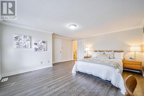 4066 Renfrew Crescent, Mississauga, ON - Indoor Photo Showing Bedroom