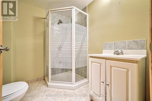 4066 Renfrew Crescent, Mississauga, ON - Indoor Photo Showing Bathroom