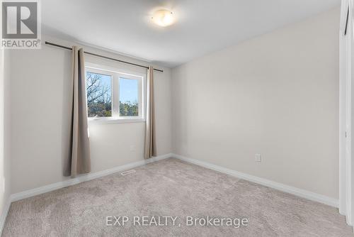 102 - 4552 Portage Road, Niagara Falls (211 - Cherrywood), ON - Indoor Photo Showing Other Room