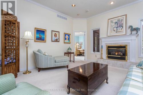 271 Riverview Place, Guelph, ON - Indoor Photo Showing Living Room With Fireplace