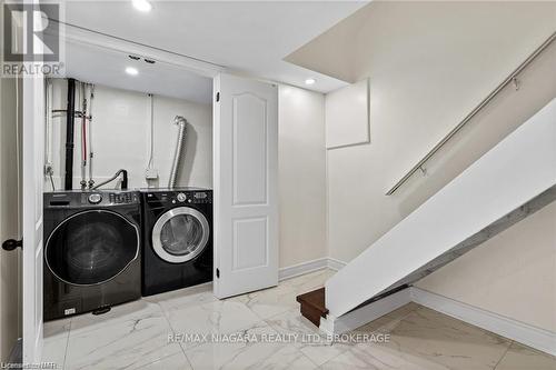 462C Carlton Street E, St. Catharines (445 - Facer), ON - Indoor Photo Showing Laundry Room