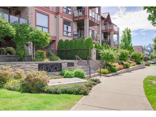 313-4529 West Saanich Rd, Saanich, BC - Outdoor With Balcony