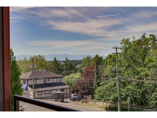 313-4529 West Saanich Rd, Saanich, BC - Outdoor With View