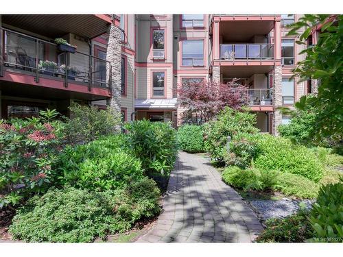 313-4529 West Saanich Rd, Saanich, BC - Outdoor With Balcony