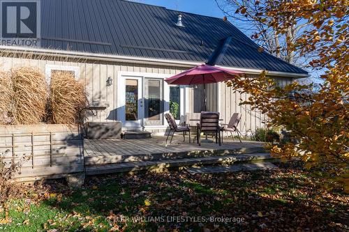 4531 Hamilton Road, Thames Centre (Dorchester), ON - Outdoor With Deck Patio Veranda