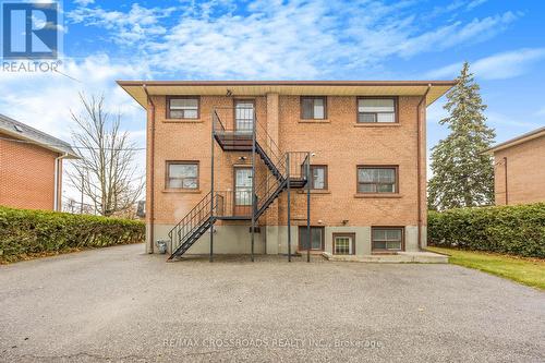 Unit 3 - 349 Frontenac Avenue, Oshawa, ON - Outdoor With Exterior