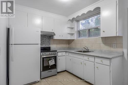 Unit 3 - 349 Frontenac Avenue, Oshawa, ON - Indoor Photo Showing Kitchen