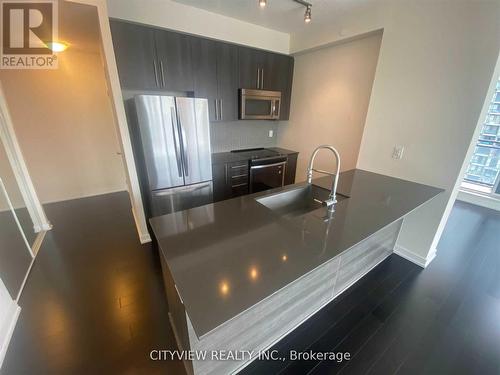 2607 - 510 Curran Place, Mississauga, ON - Indoor Photo Showing Kitchen With Stainless Steel Kitchen With Upgraded Kitchen