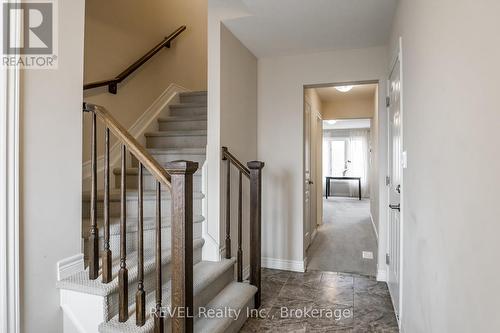 6322 Shapton Crescent, Niagara Falls (219 - Forestview), ON - Indoor Photo Showing Other Room