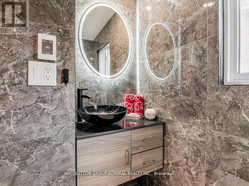 6 Cherry Hills Road, Vaughan, ON - Indoor Photo Showing Bathroom