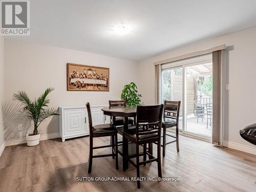 6 Cherry Hills Road, Vaughan, ON - Indoor Photo Showing Dining Room