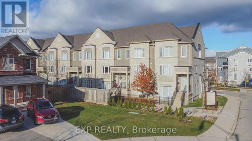 4 - 60 Fairwood Circle, Brampton, ON - Outdoor With Facade