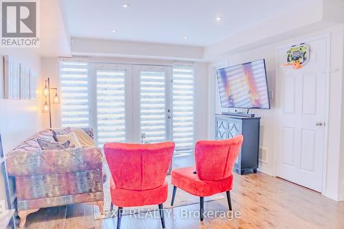 4 - 60 Fairwood Circle, Brampton, ON - Indoor Photo Showing Bedroom