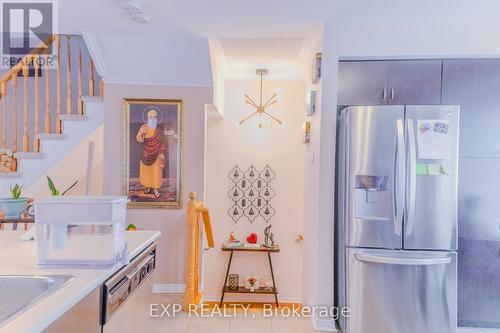 4 - 60 Fairwood Circle, Brampton, ON - Indoor Photo Showing Other Room