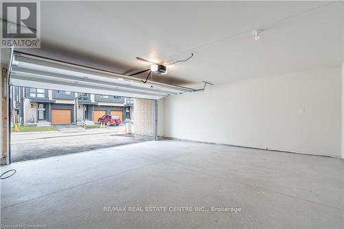 13 - Ul - 2273 Turnberry Road, Burlington, ON - Indoor Photo Showing Garage