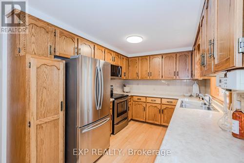 8 Smart Street, Guelph, ON - Indoor Photo Showing Kitchen With Double Sink