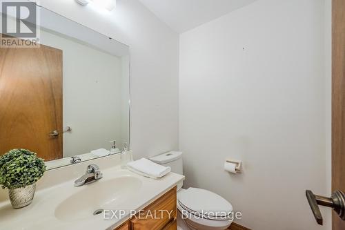 8 Smart Street, Guelph, ON - Indoor Photo Showing Bathroom