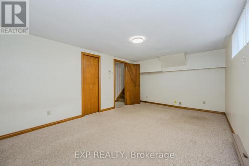 8 Smart Street, Guelph, ON - Indoor Photo Showing Other Room