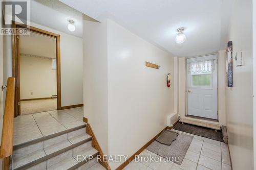 8 Smart Street, Guelph, ON - Indoor Photo Showing Other Room