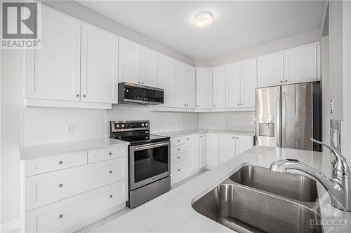 Kitchen - 655 Allied Mews, Ottawa, ON - Indoor Photo Showing Kitchen With Double Sink