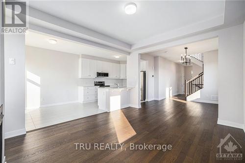 655 Allied Mews, Ottawa, ON - Indoor Photo Showing Kitchen