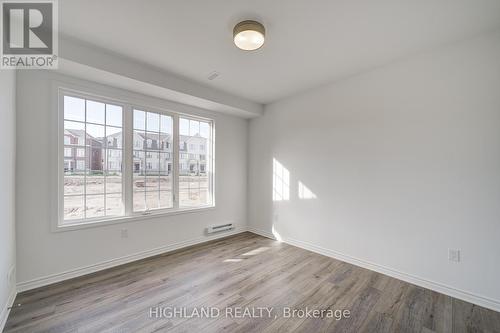 5 - 1210 Poppy Gardens, Oakville, ON - Indoor Photo Showing Other Room