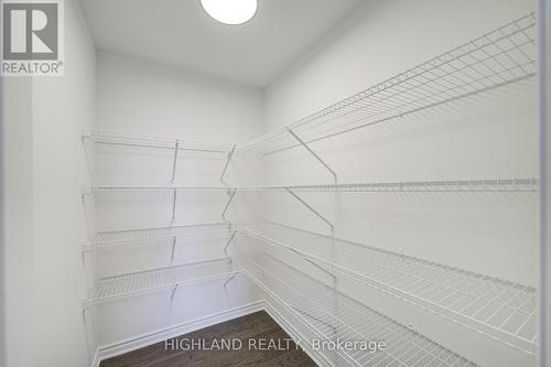 5 - 1210 Poppy Gardens, Oakville, ON - Indoor With Storage