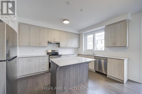 5 - 1210 Poppy Gardens, Oakville, ON - Indoor Photo Showing Kitchen