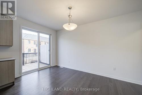 5 - 1210 Poppy Gardens, Oakville, ON - Indoor Photo Showing Other Room