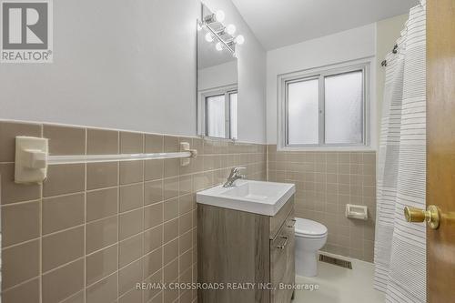 Unit 1 - 349 Frontenac Avenue, Oshawa, ON - Indoor Photo Showing Bathroom