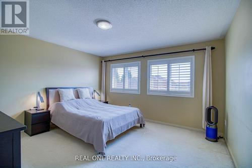 101 Bur Oak Avenue, Markham, ON - Indoor Photo Showing Bedroom