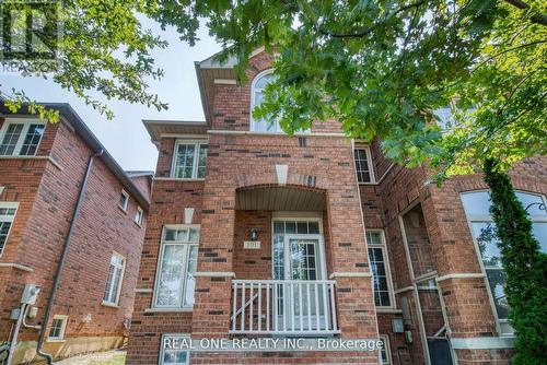 101 Bur Oak Avenue, Markham, ON - Outdoor