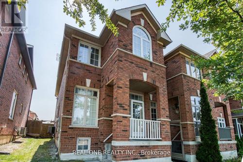 101 Bur Oak Avenue, Markham, ON - Outdoor