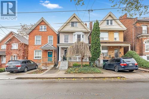 93 Peter Street, Hamilton, ON - Outdoor With Facade