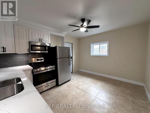 282-286 Queen Street N, Norfolk (Simcoe), ON - Indoor Photo Showing Kitchen