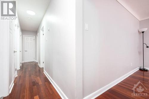 214 Hannah Street Street, Ottawa, ON - Indoor Photo Showing Other Room