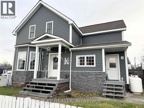 85 Birch Street E, Chapleau, ON - Outdoor With Facade