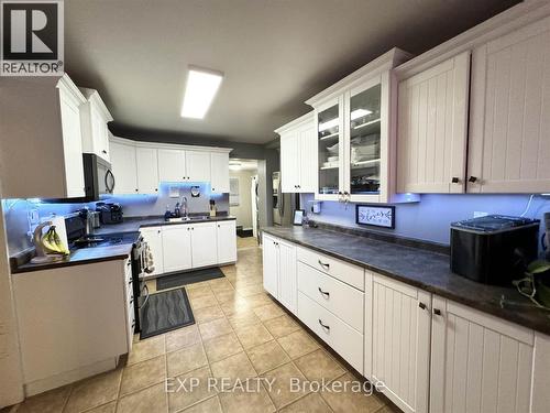 85 Birch Street E, Chapleau, ON - Indoor Photo Showing Kitchen