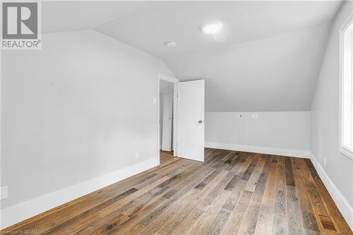 15 Clearview Street, Guelph, ON - Indoor Photo Showing Other Room