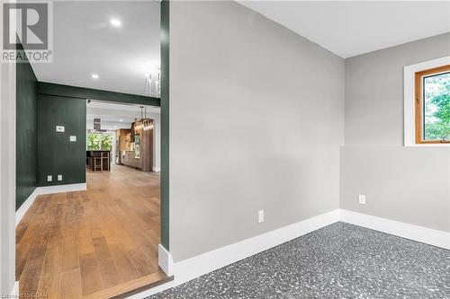 15 Clearview Street, Guelph, ON - Indoor Photo Showing Other Room