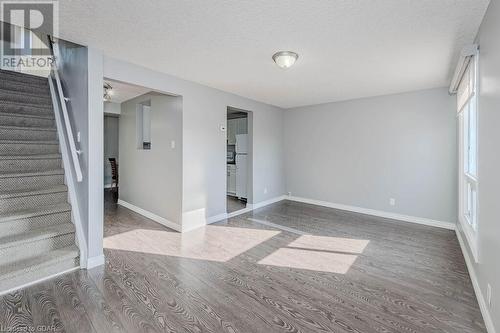 700 Paisley Road Unit# 73, Guelph, ON - Indoor Photo Showing Other Room