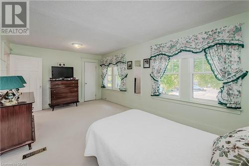 28 Roland Street, Guelph, ON - Indoor Photo Showing Bedroom