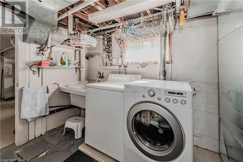 28 Roland Street, Guelph, ON - Indoor Photo Showing Laundry Room