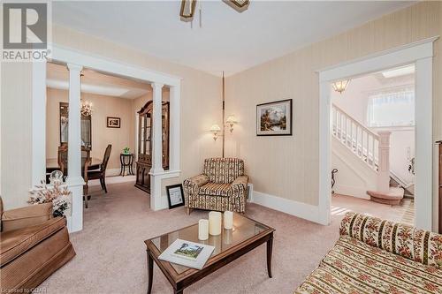 28 Roland Street, Guelph, ON - Indoor Photo Showing Living Room